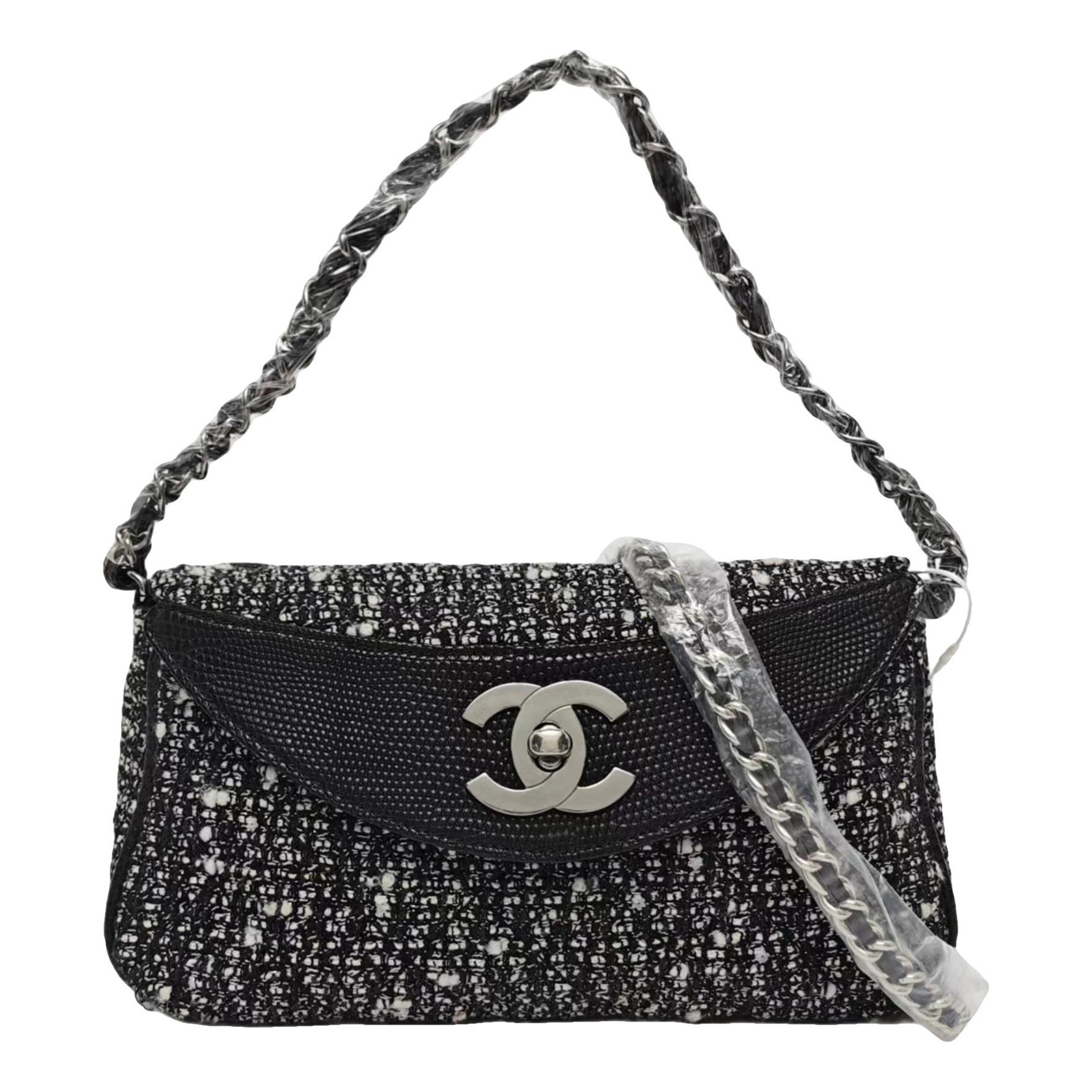 Wool handbag