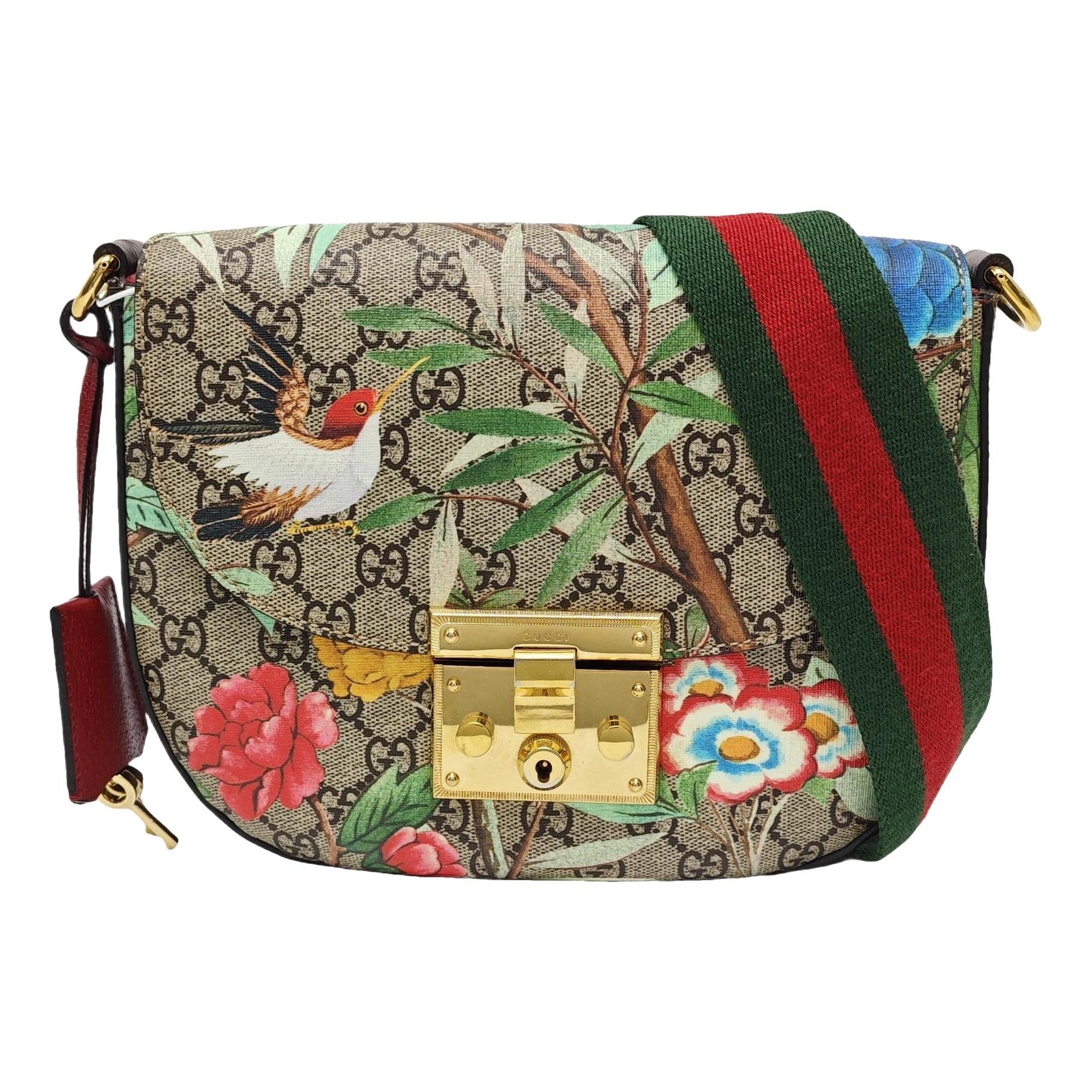 Padlock cloth crossbody bag