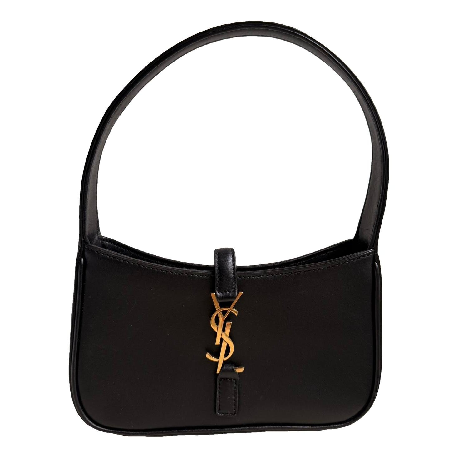 Le 5 à 7 leather handbag