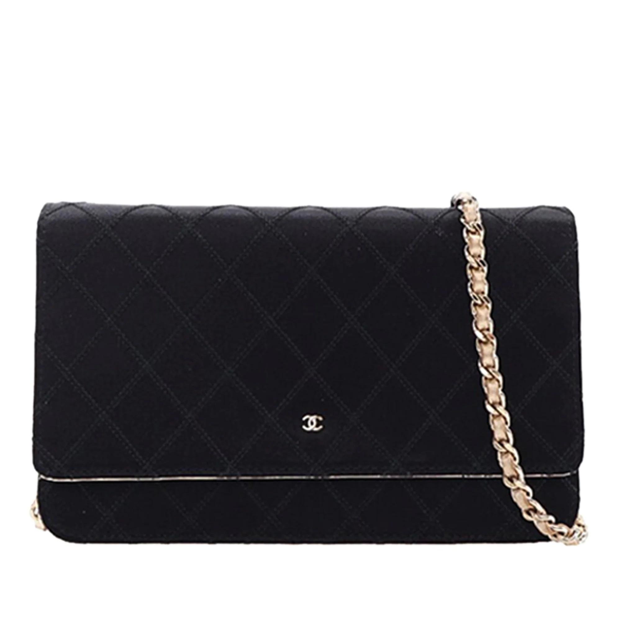 Wallet On Chain leather crossbody bag