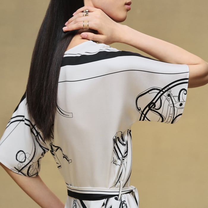 Blanc Nacre "Ex-libris a Main Levee" Caftan