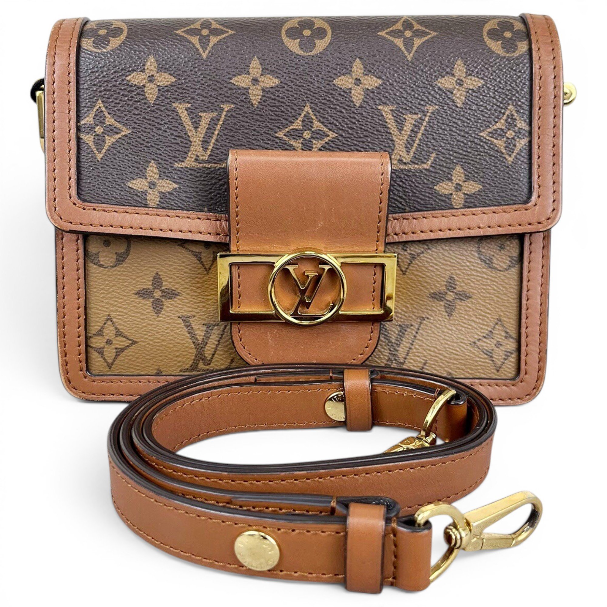 Dauphine leather handbag