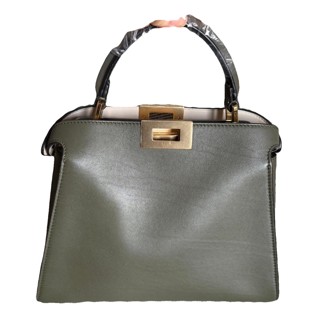 Peekaboo Essentially leather handbag