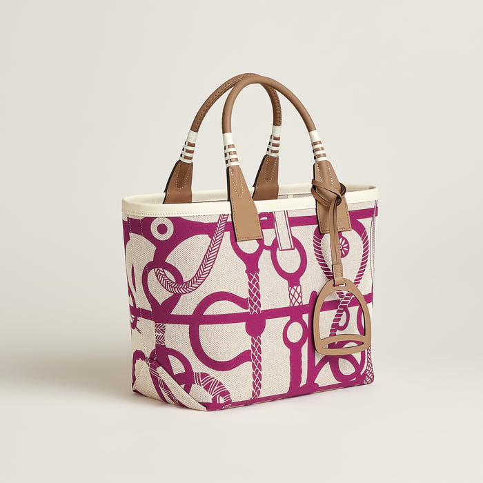 Steeple 25 Bag