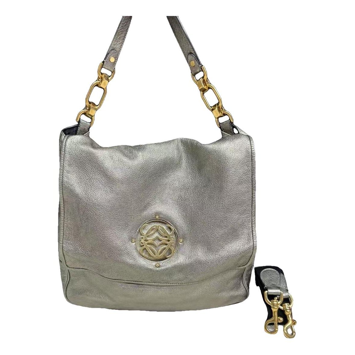 Leather crossbody bag