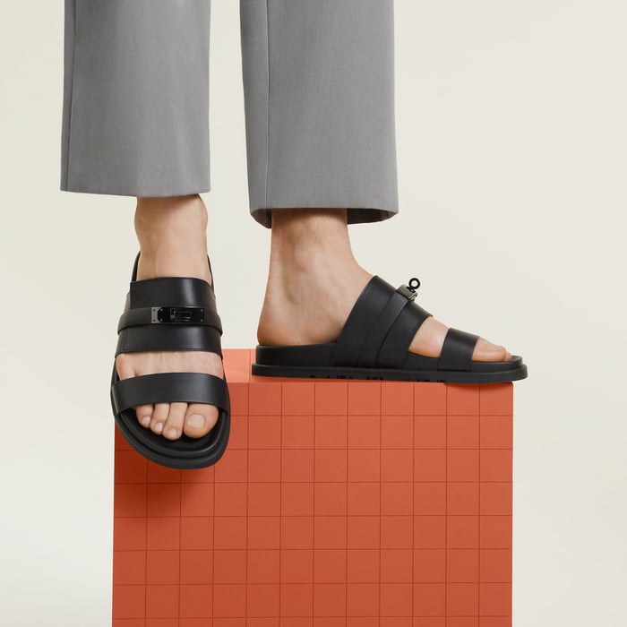 Noir Jackson Sandal