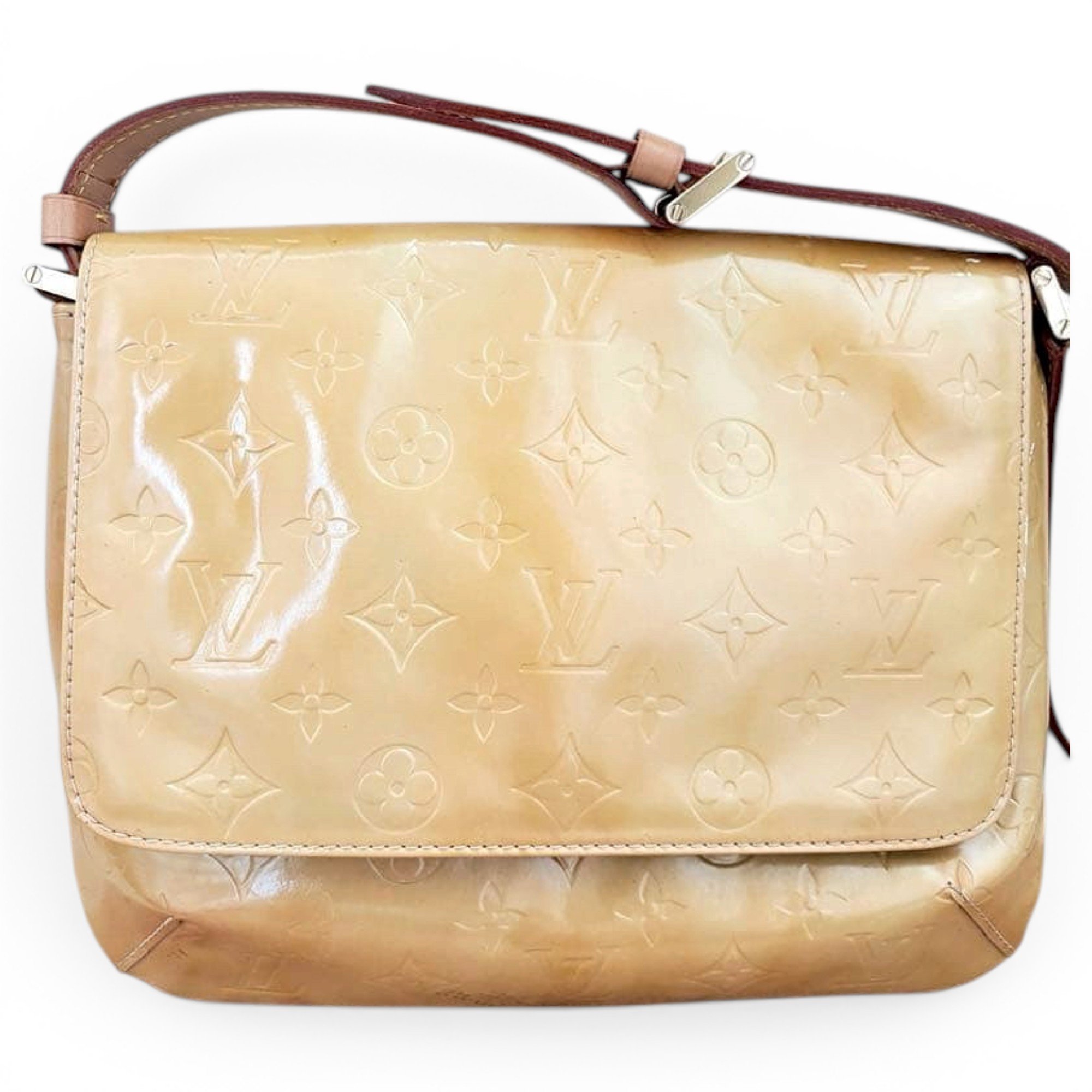 Patent leather handbag