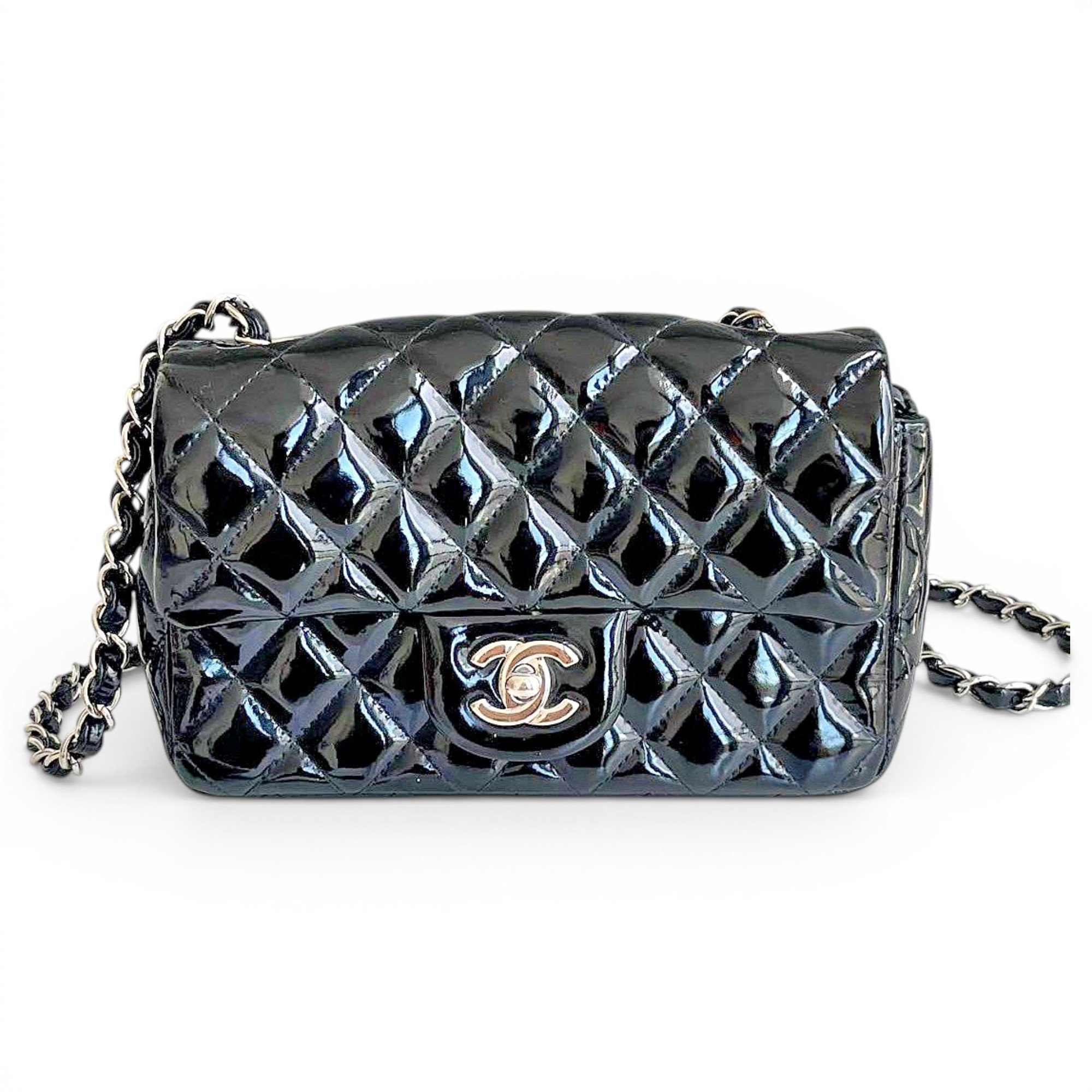 Timeless/Classique patent leather crossbody bag