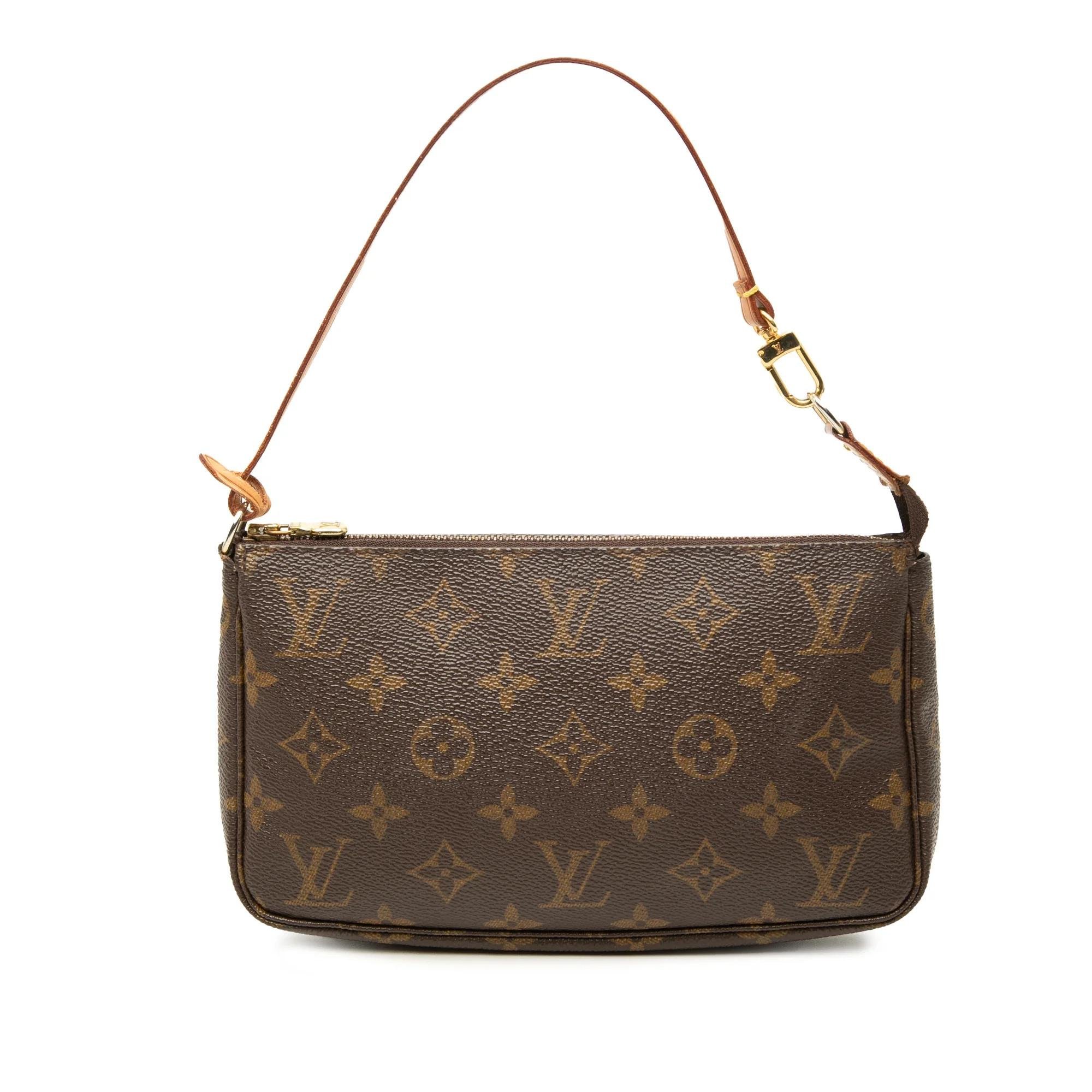 Pochette Accessoire leather handbag