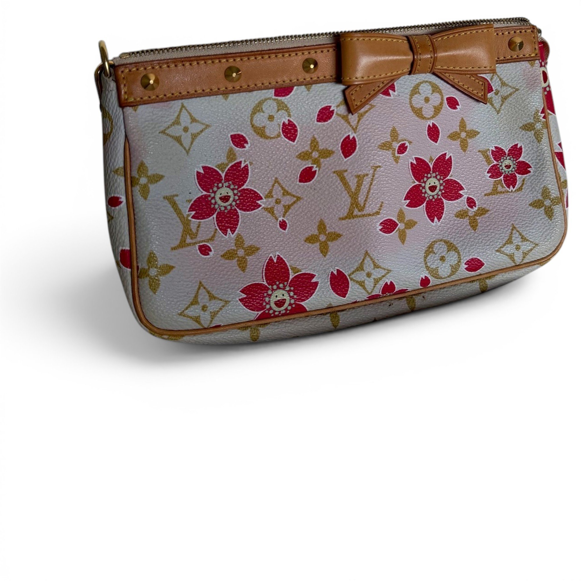 Pochette Accessoire leather handbag