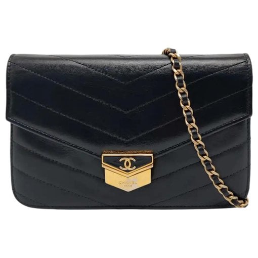 Chanel Leather handbag