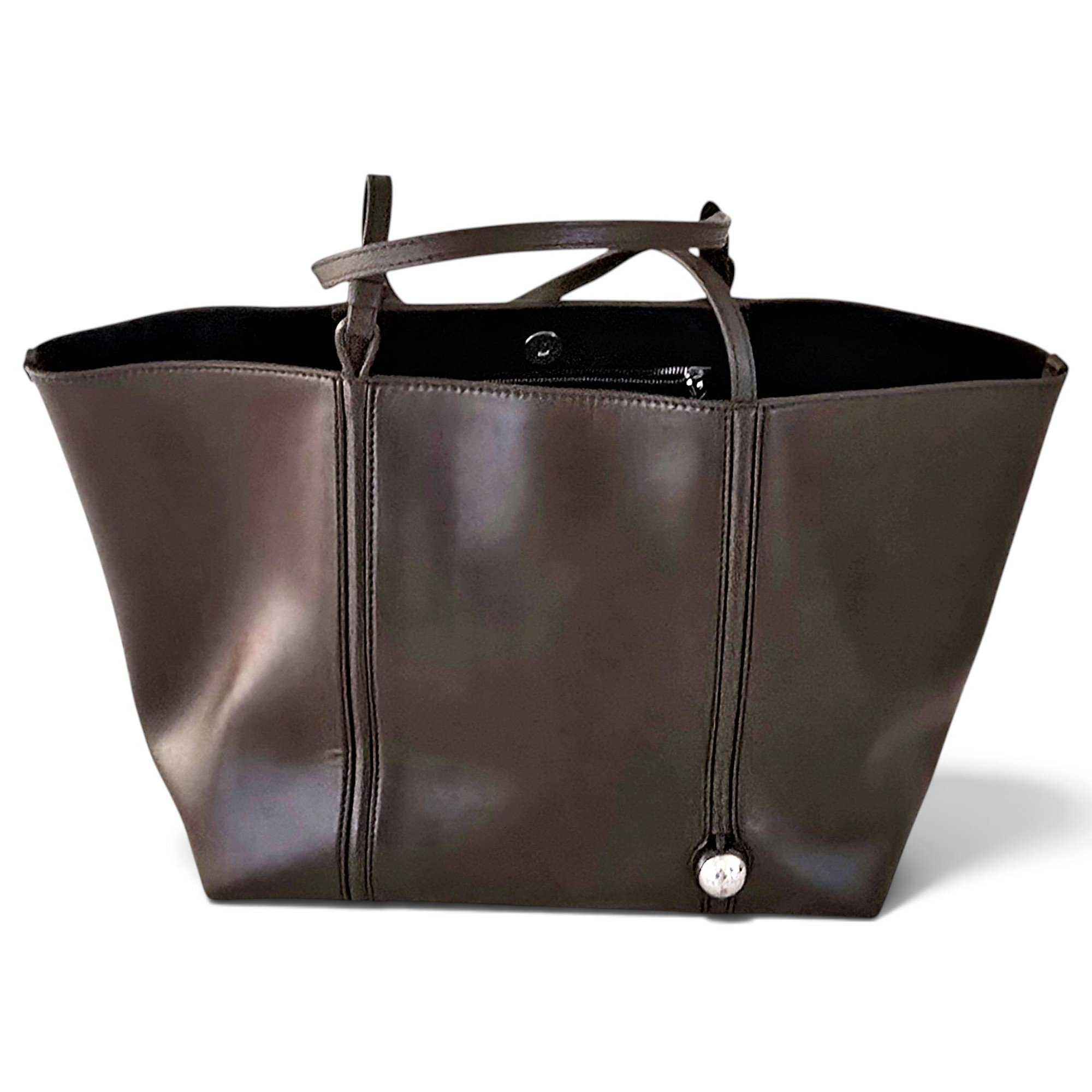 Leather tote