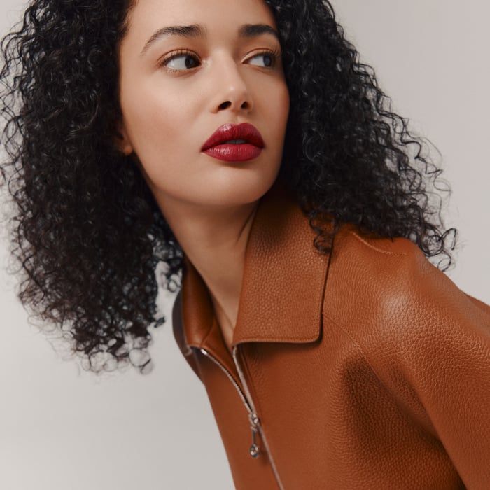 85 – rouge H Silky Lipstick Shine, Rouge H