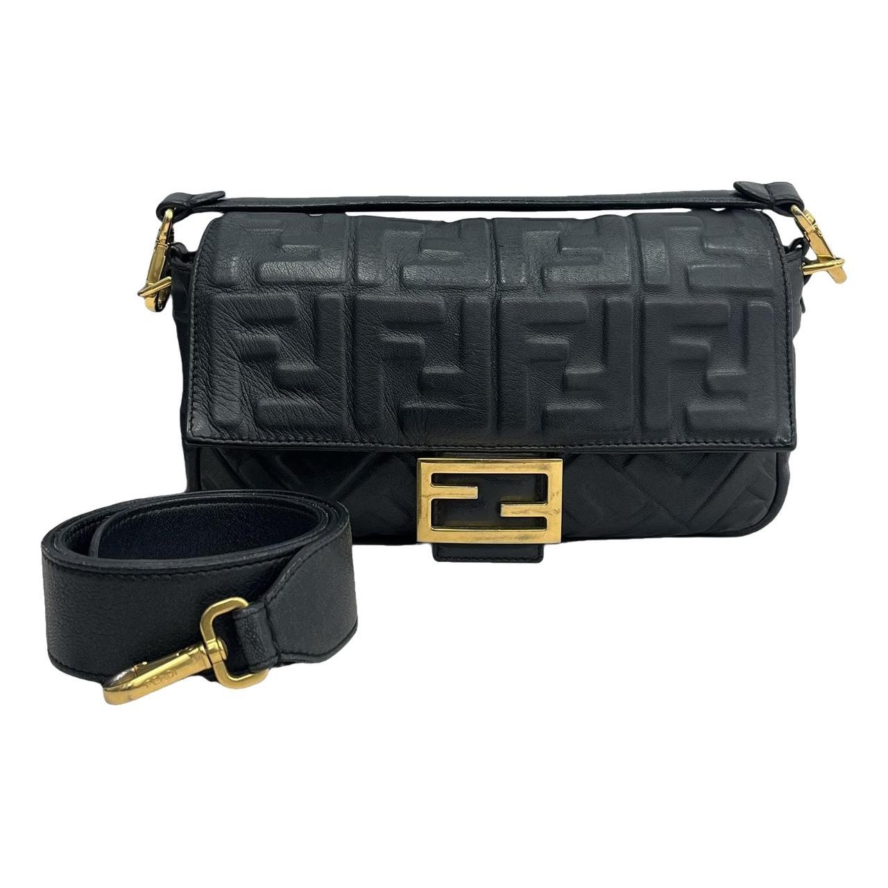 Baguette leather handbag