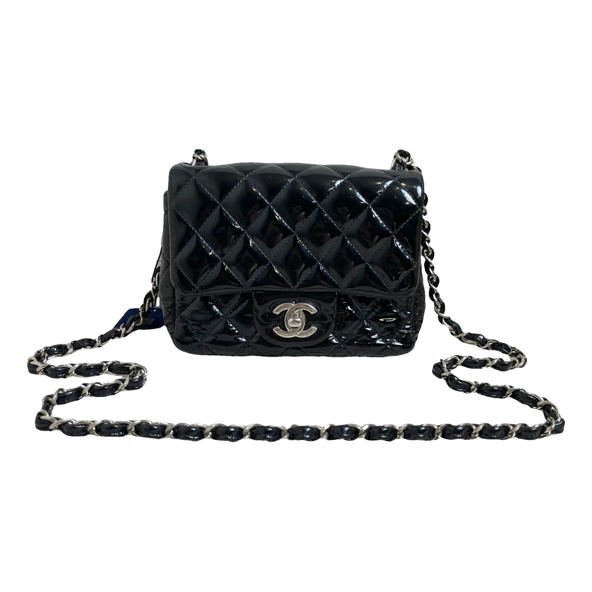 Timeless/Classique leather crossbody bag