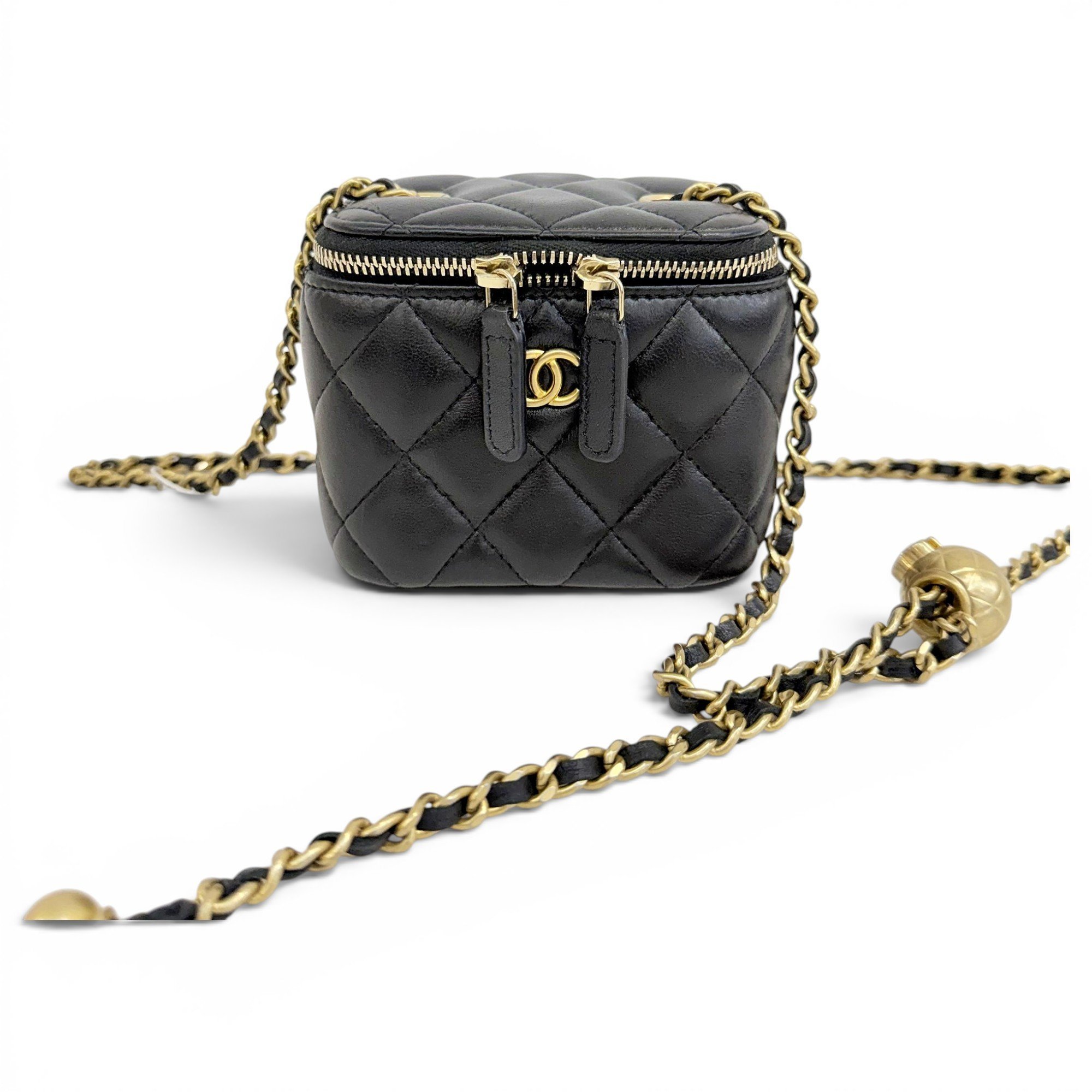 Trendy CC Vanity leather handbag