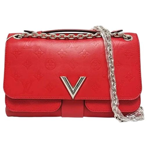 One Handle very leather handbag