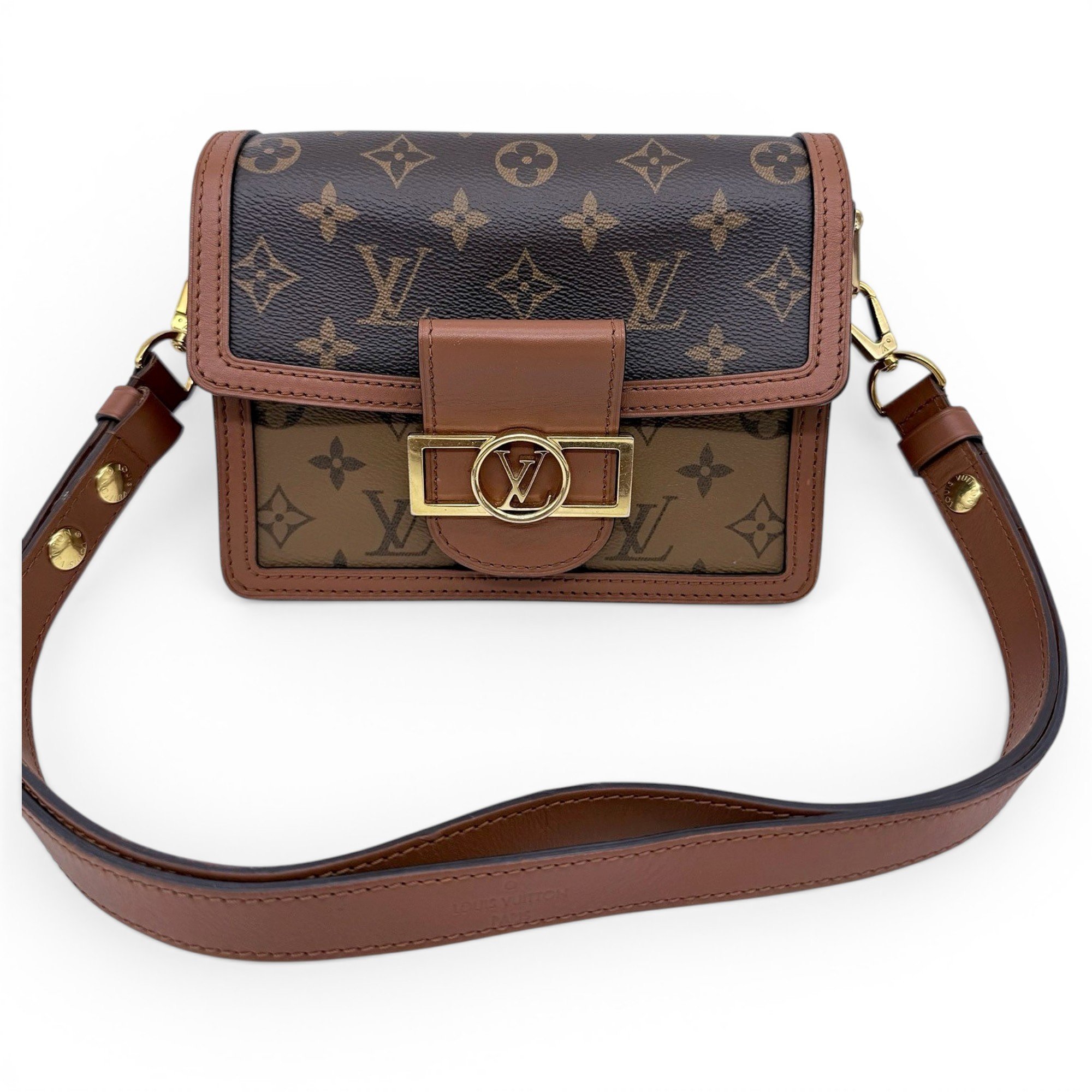 Dauphine leather handbag