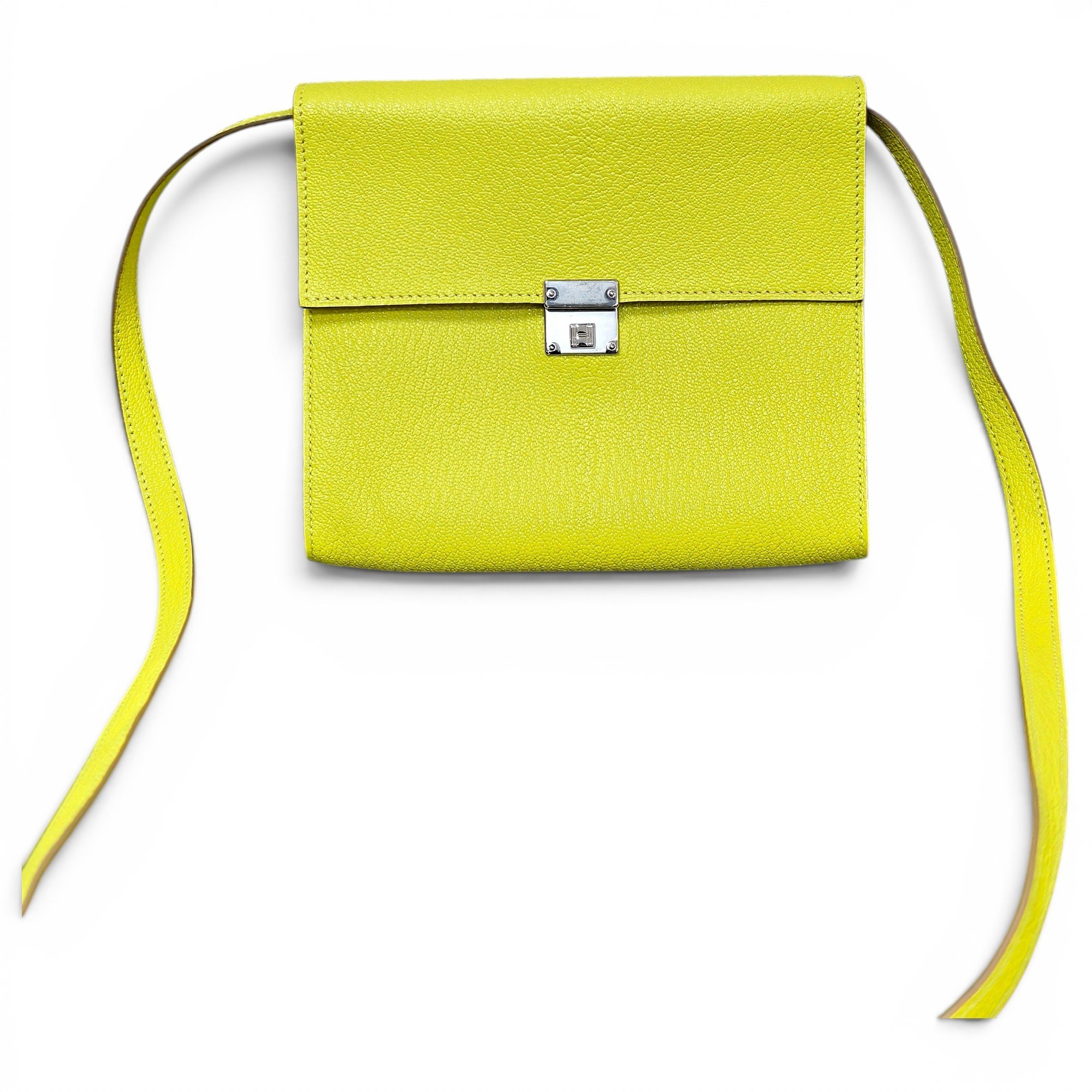 Clic 16 leather crossbody bag
