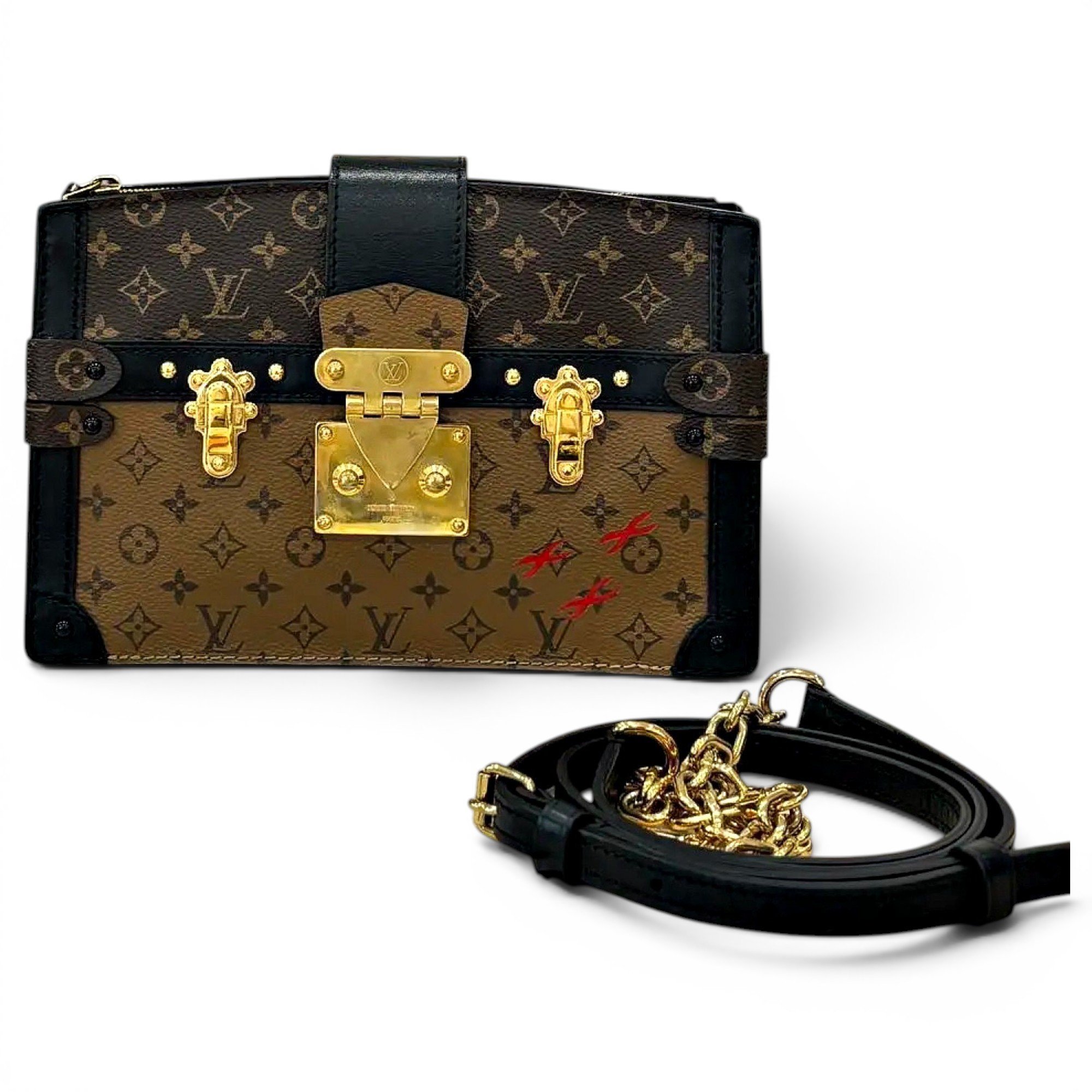 Pochette Trunk vinyl crossbody bag
