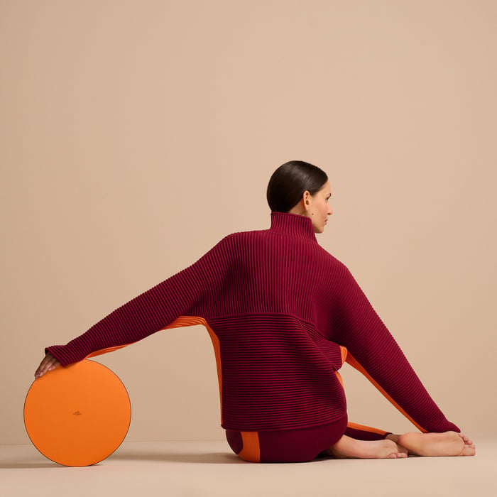 Yoga Pullover