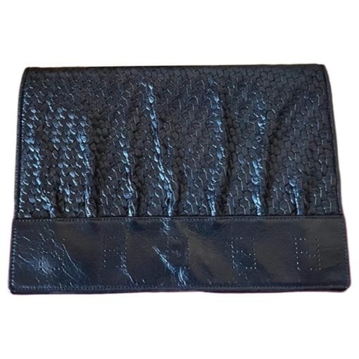 Pocket leather handbag