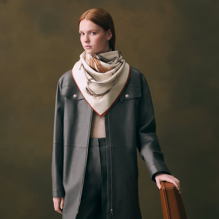 a Propos De Bottes Exceptional Embroidered Scarf 90