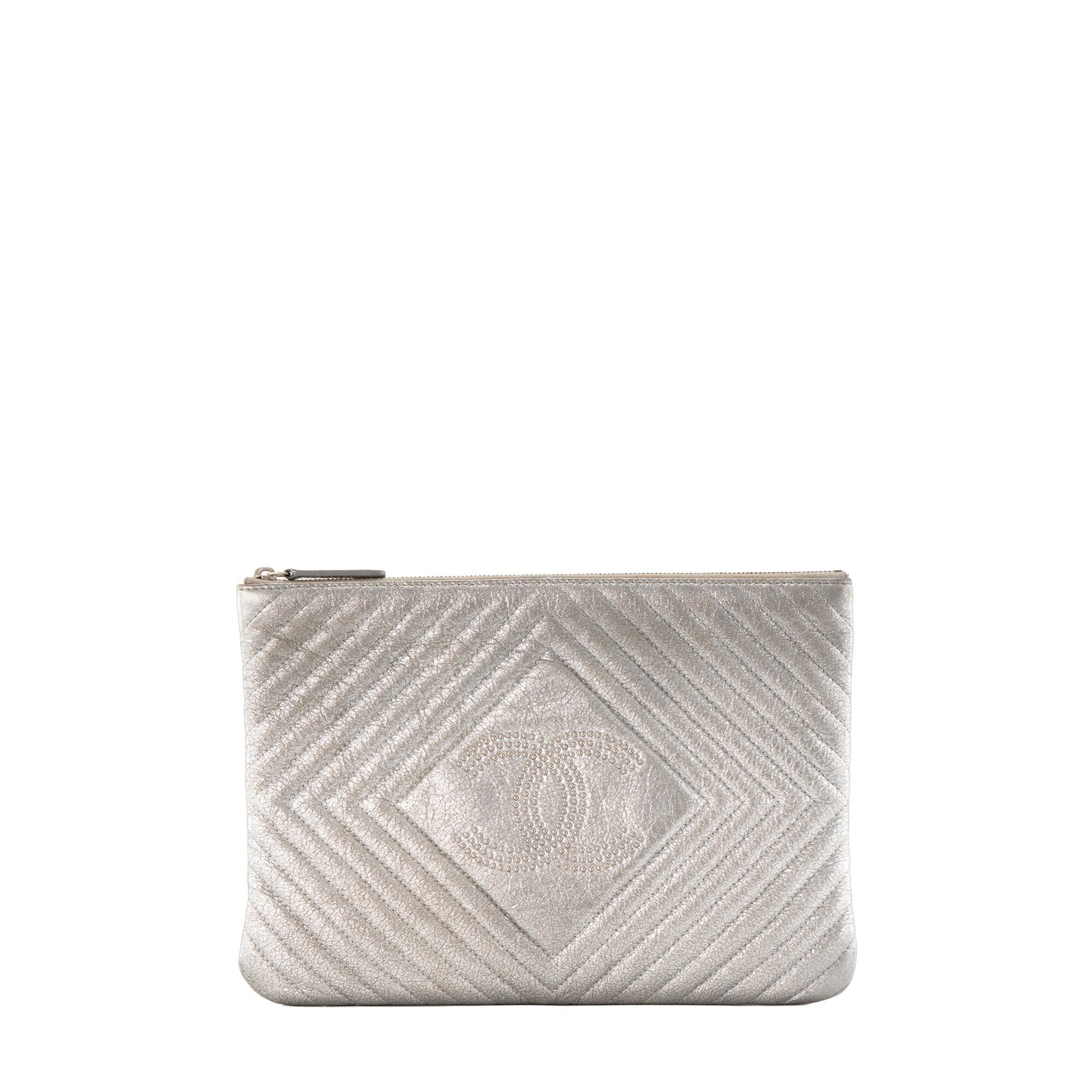 Chanel Timeless/Classique leather clutch bag
