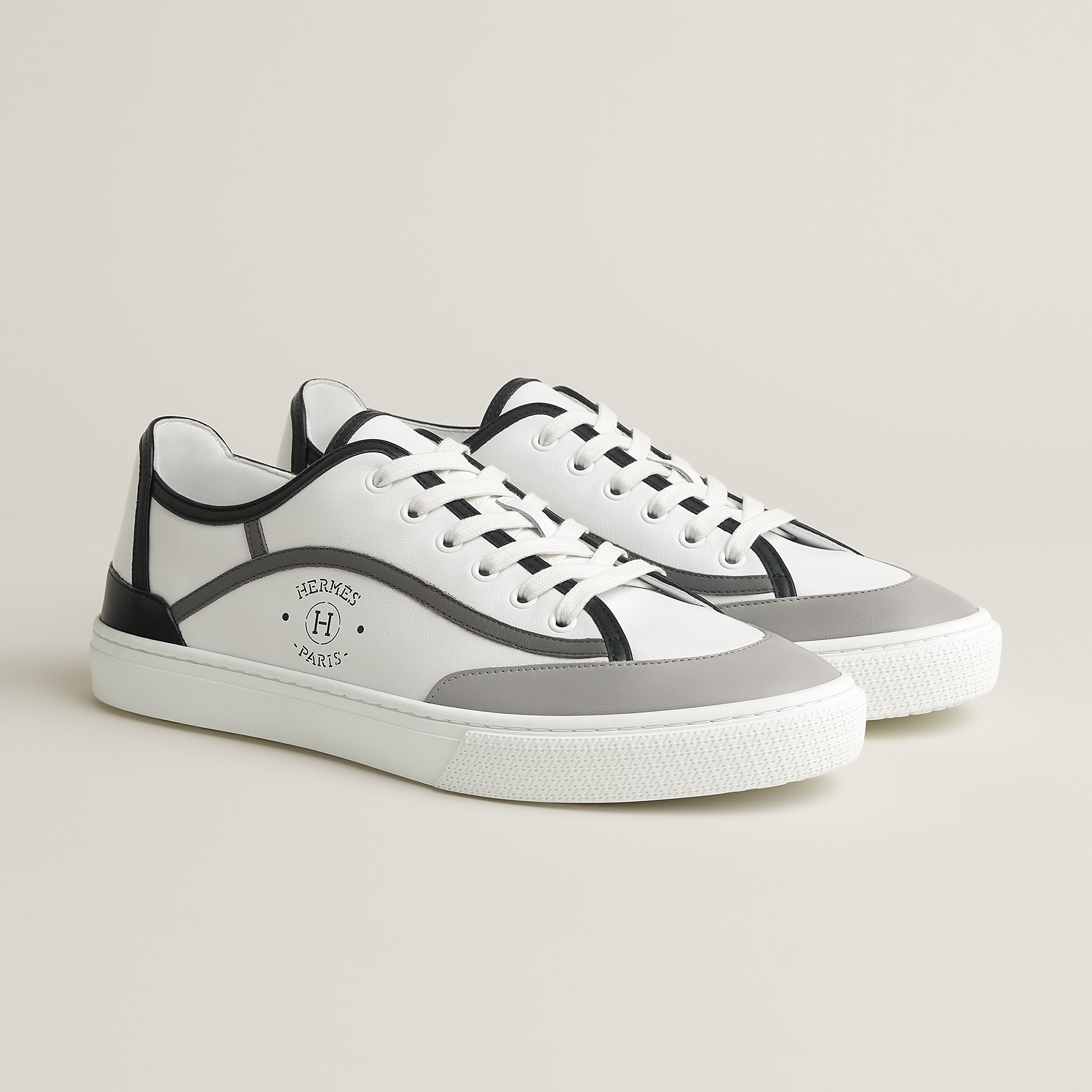 Sneakers Get