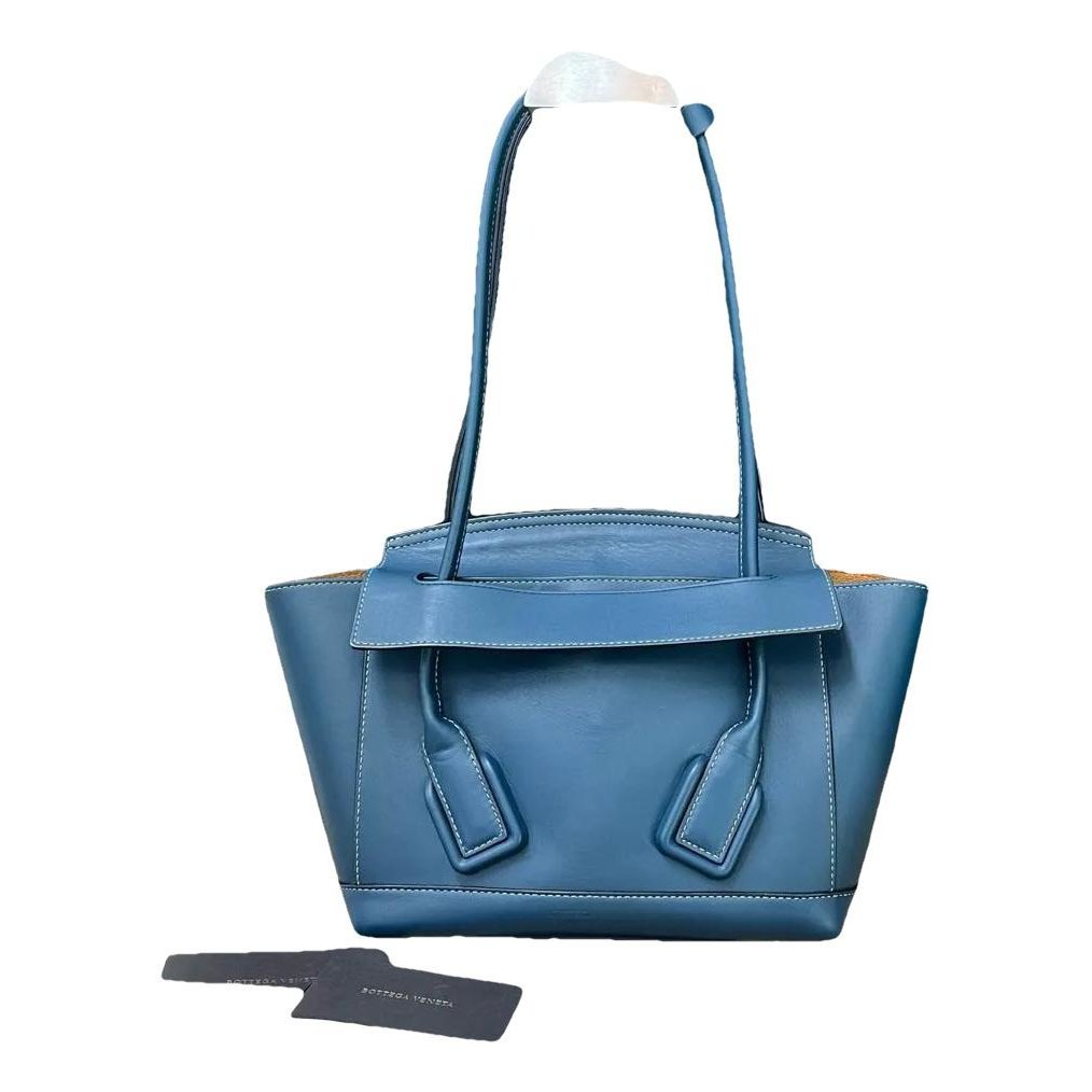Arco leather handbag