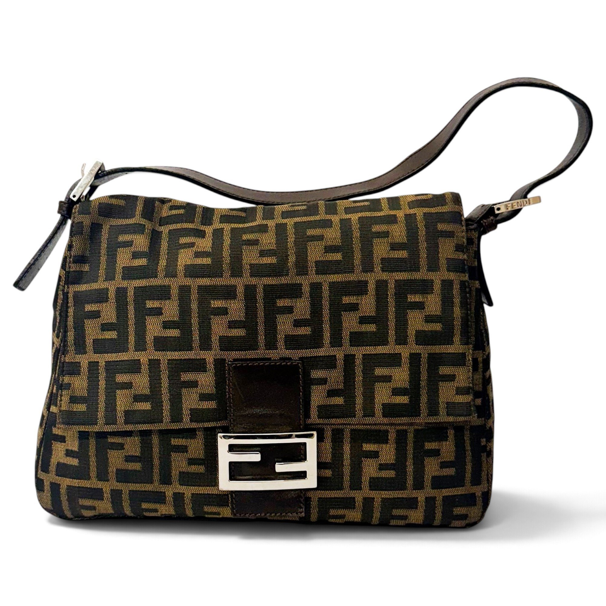Baguette leather handbag