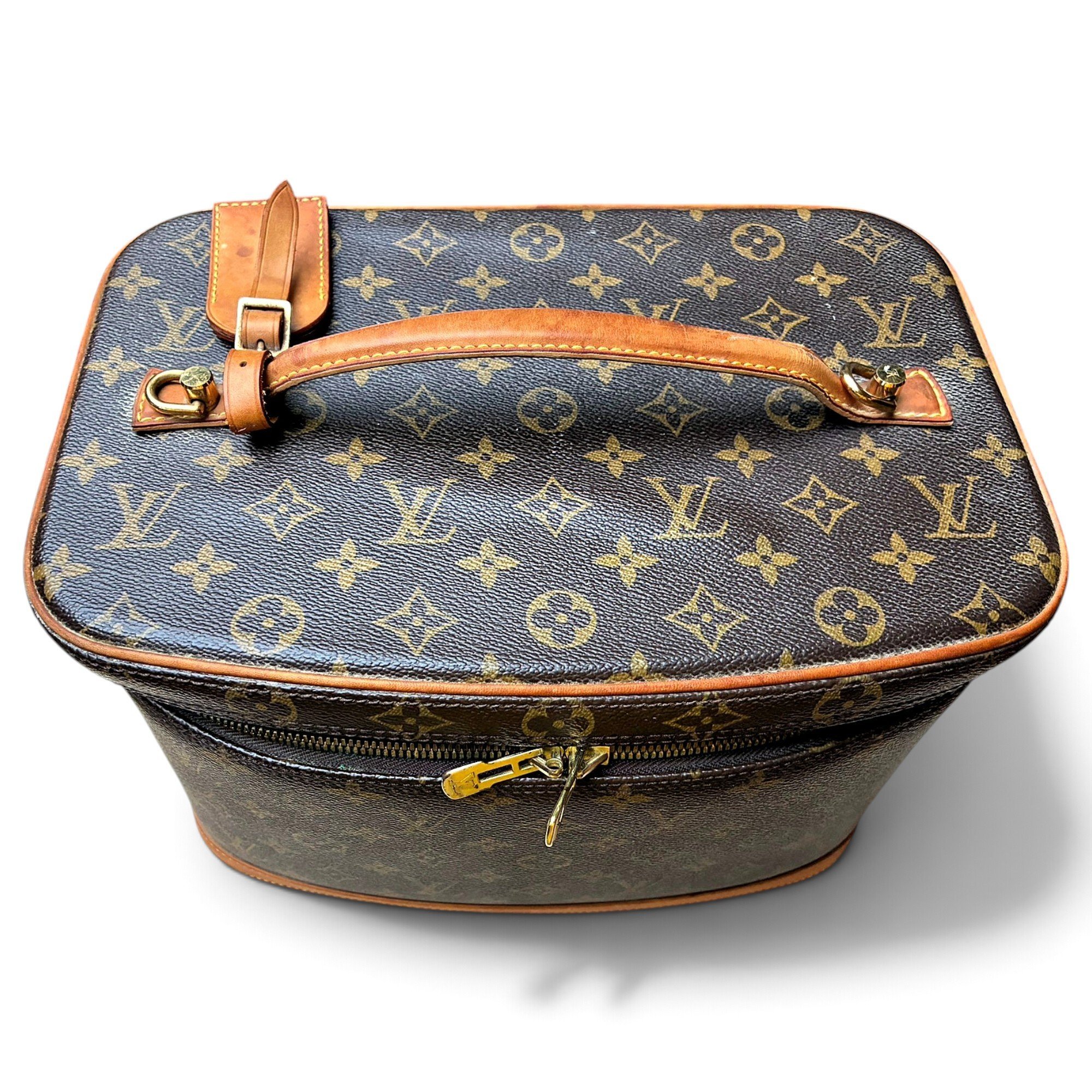 Nice leather vanity case