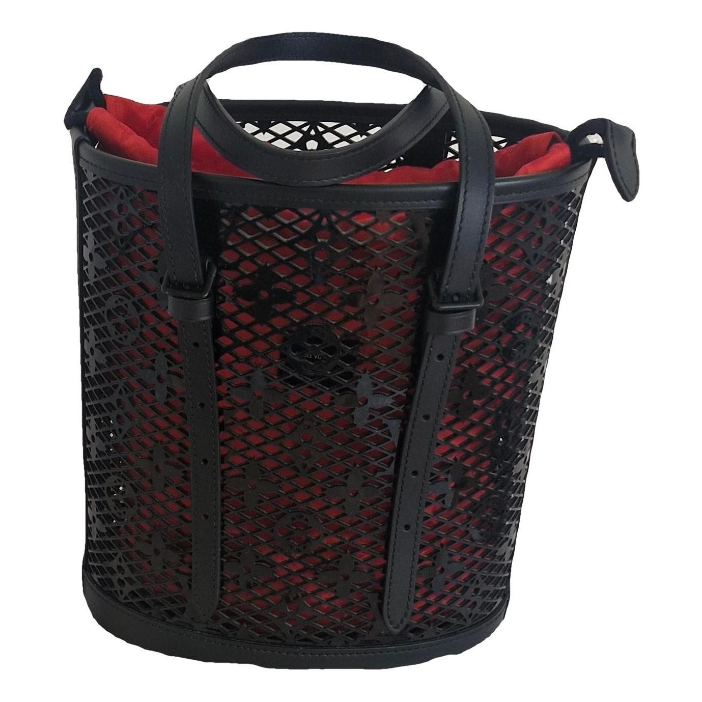 Bucket leather handbag