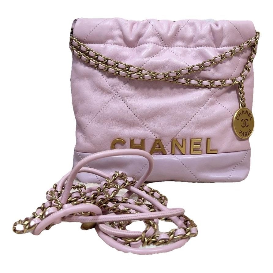 Chanel 22 leather handbag