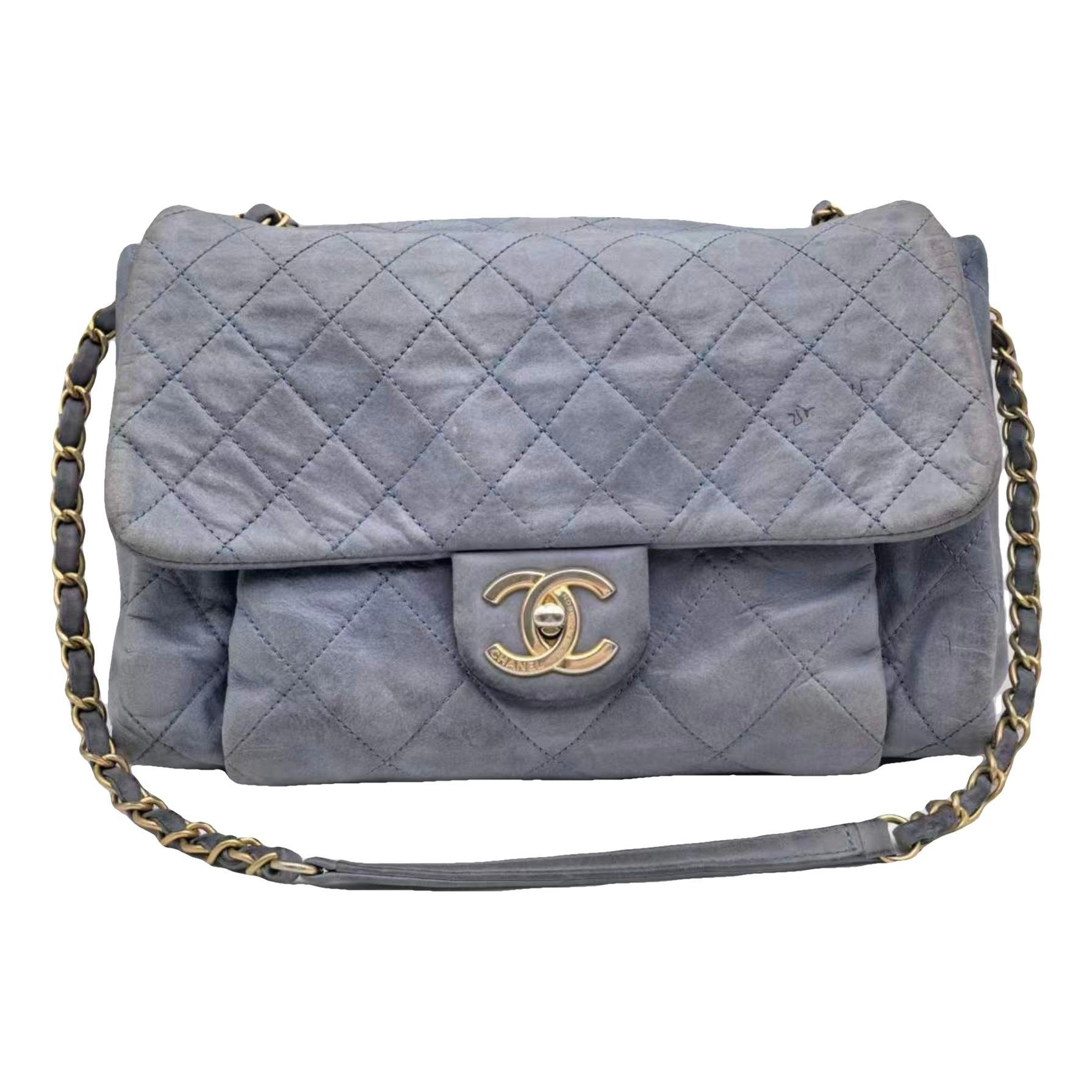 Timeless/Classique leather crossbody bag