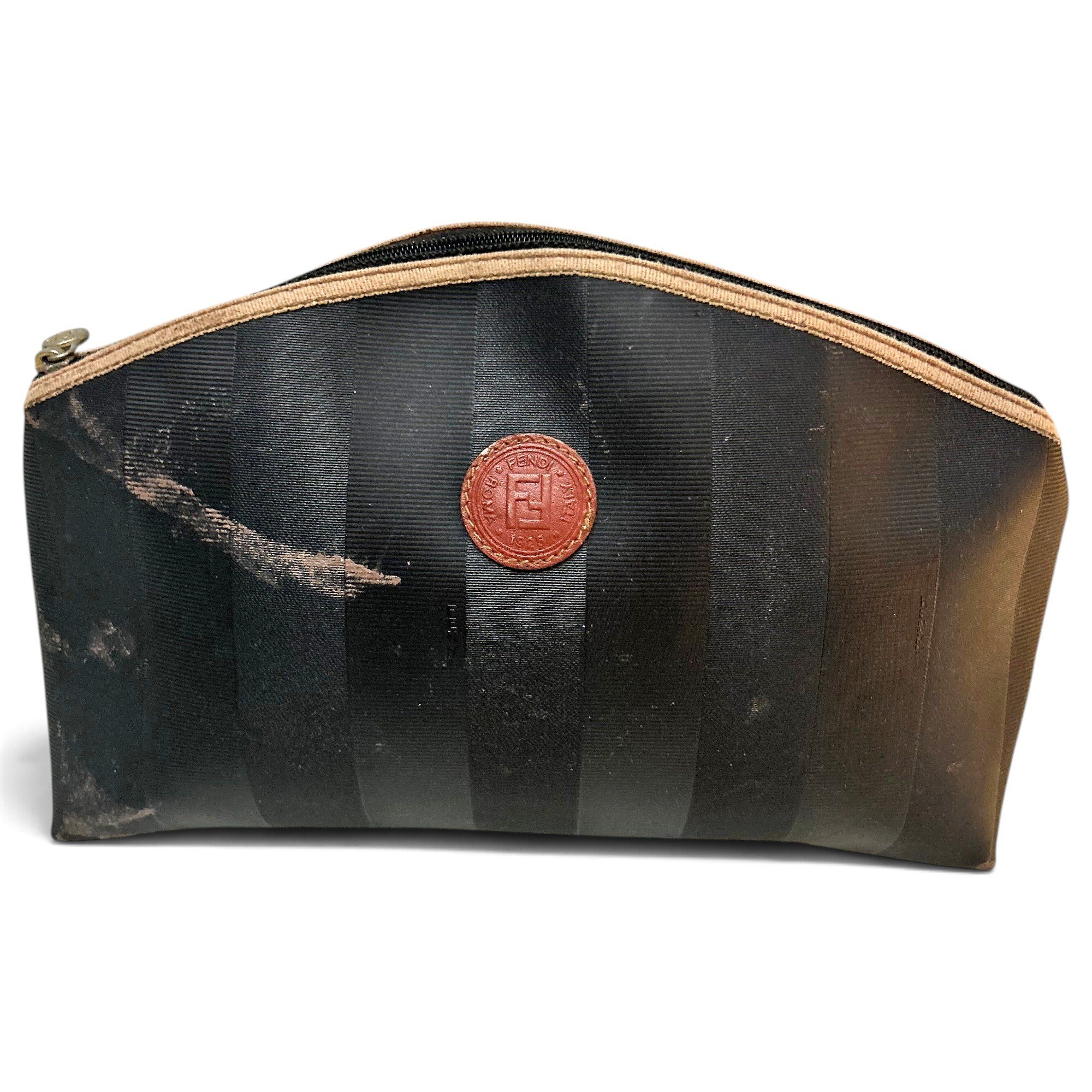 Leather clutch bag