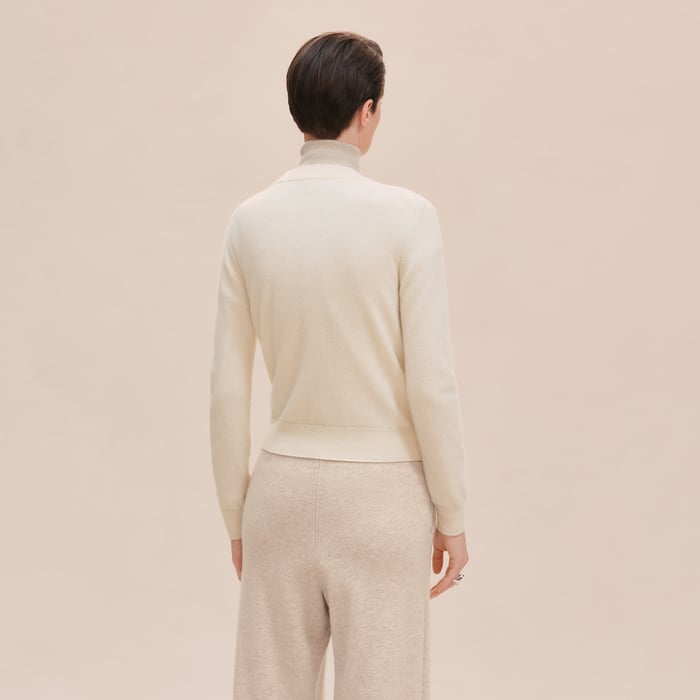 Blanc Naturel Cashmere "H Lift" Long-sleeve Sweater