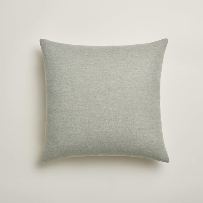 Cyan Etages Du Faubourg Pillow