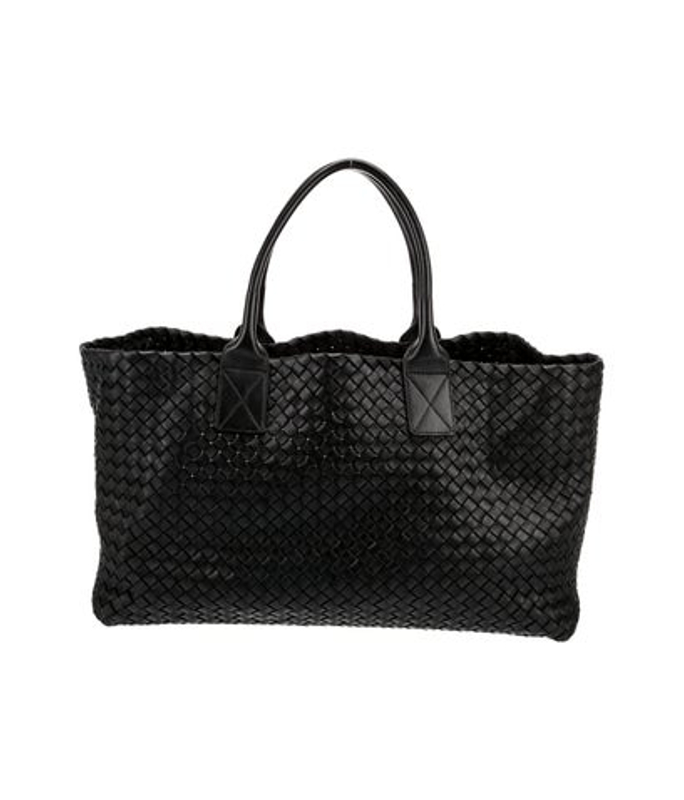 Bottega Veneta Veneta Leather Shoulder Bag Small