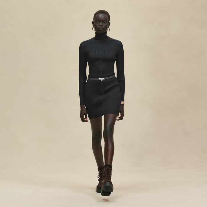 Noir Long-sleeve Short Dress