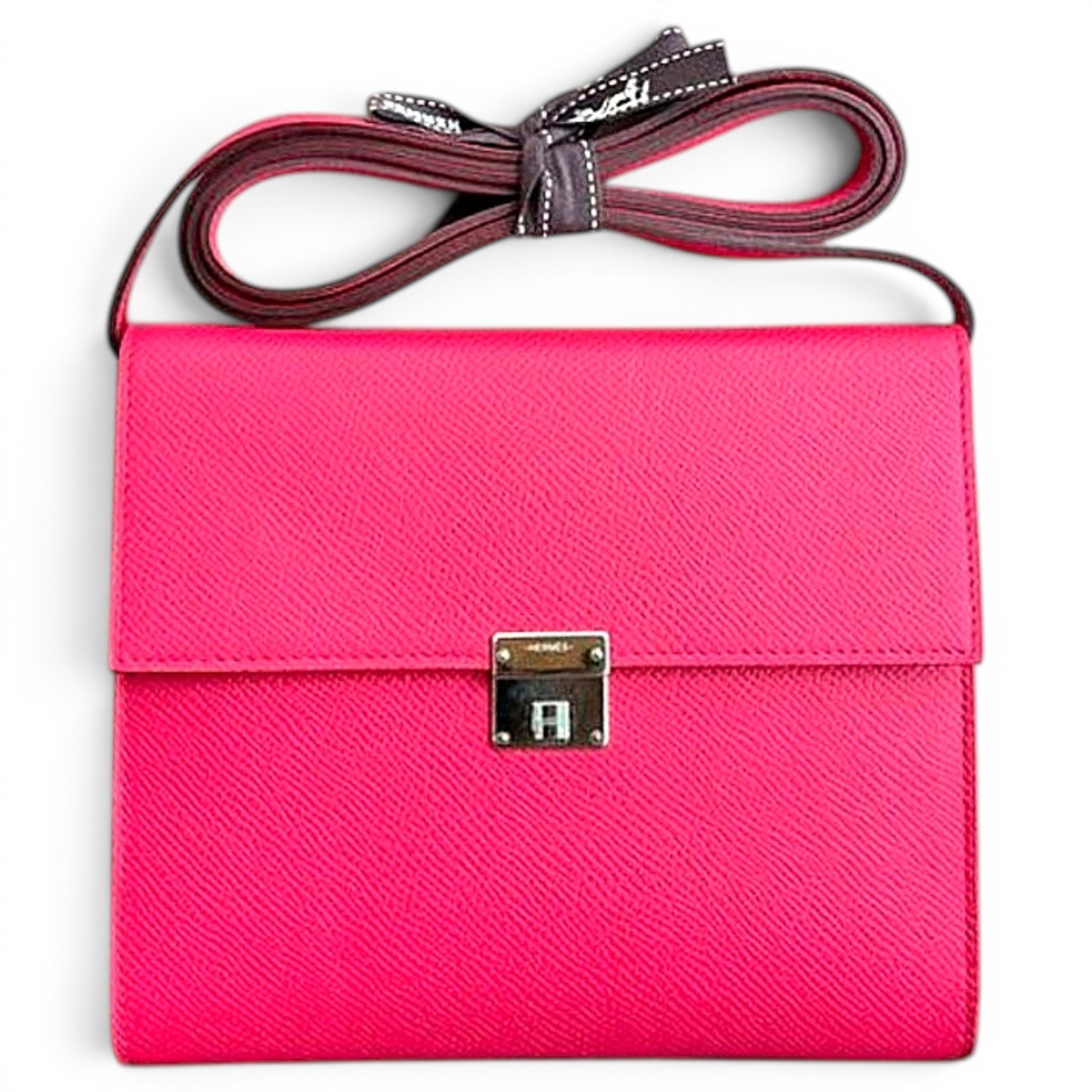 Clic 16 leather crossbody bag