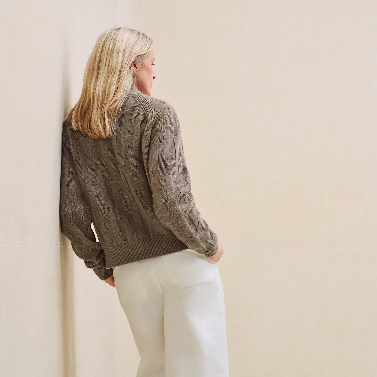 "H" long-sleeve cardigan