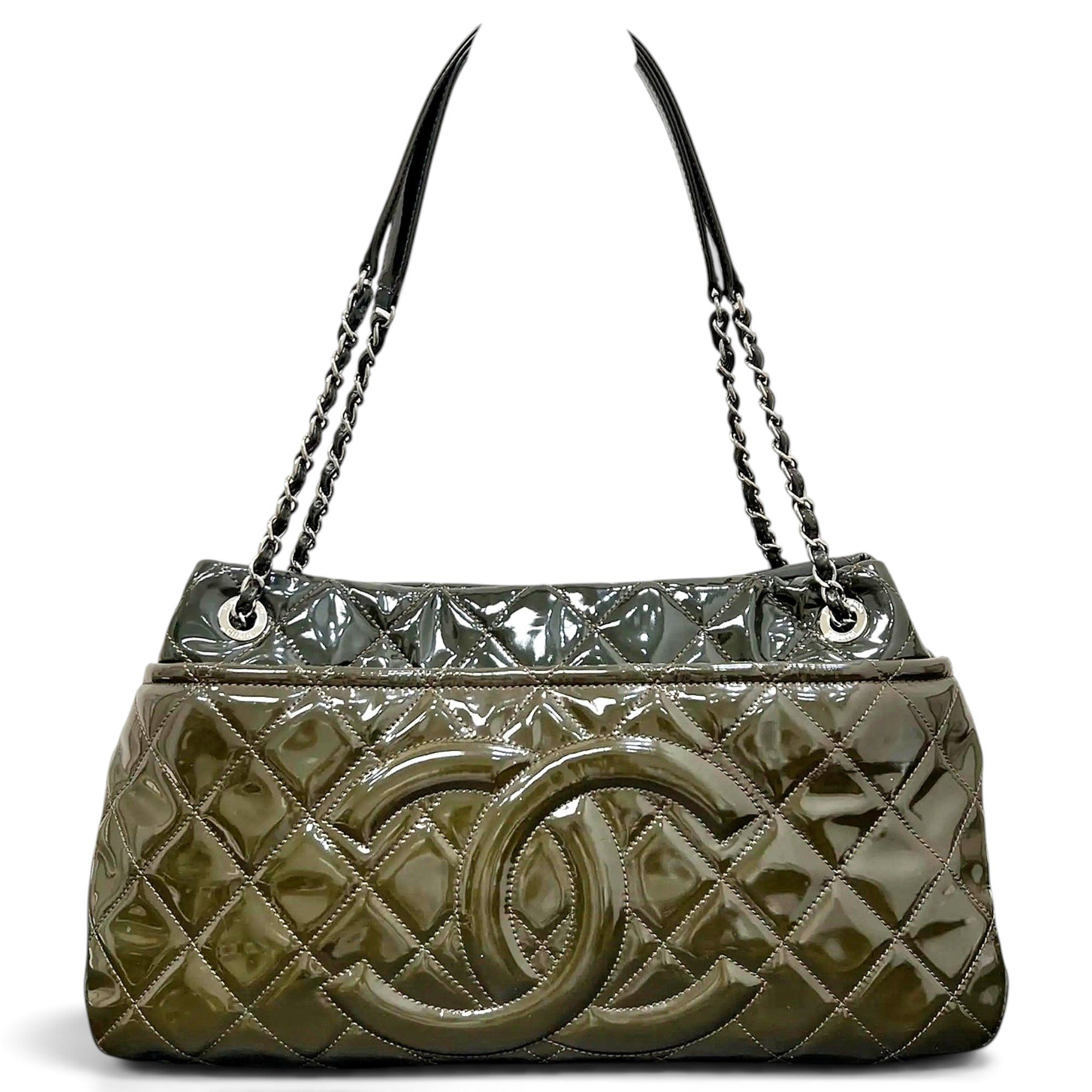 Patent leather handbag