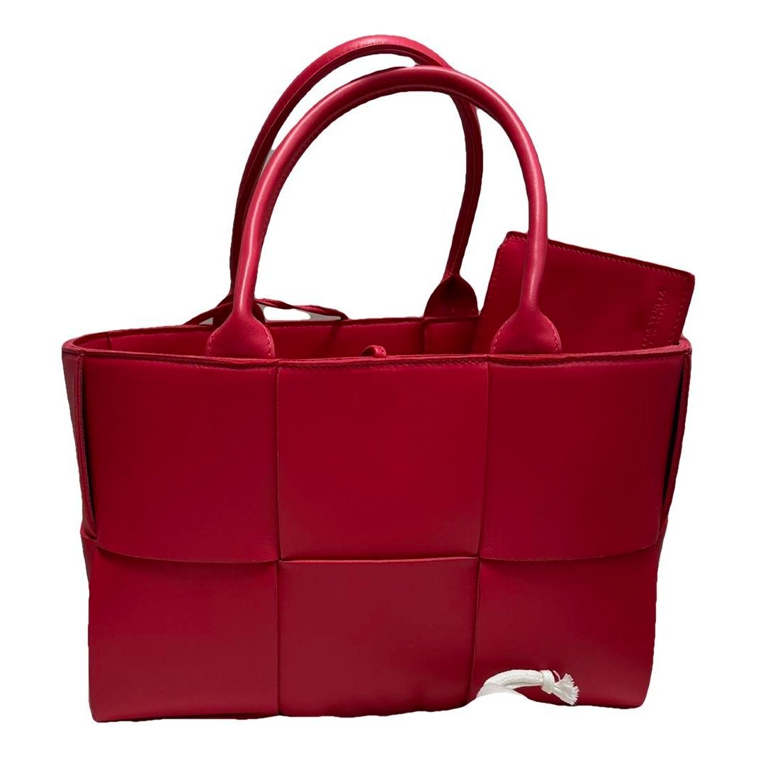 Arco leather tote