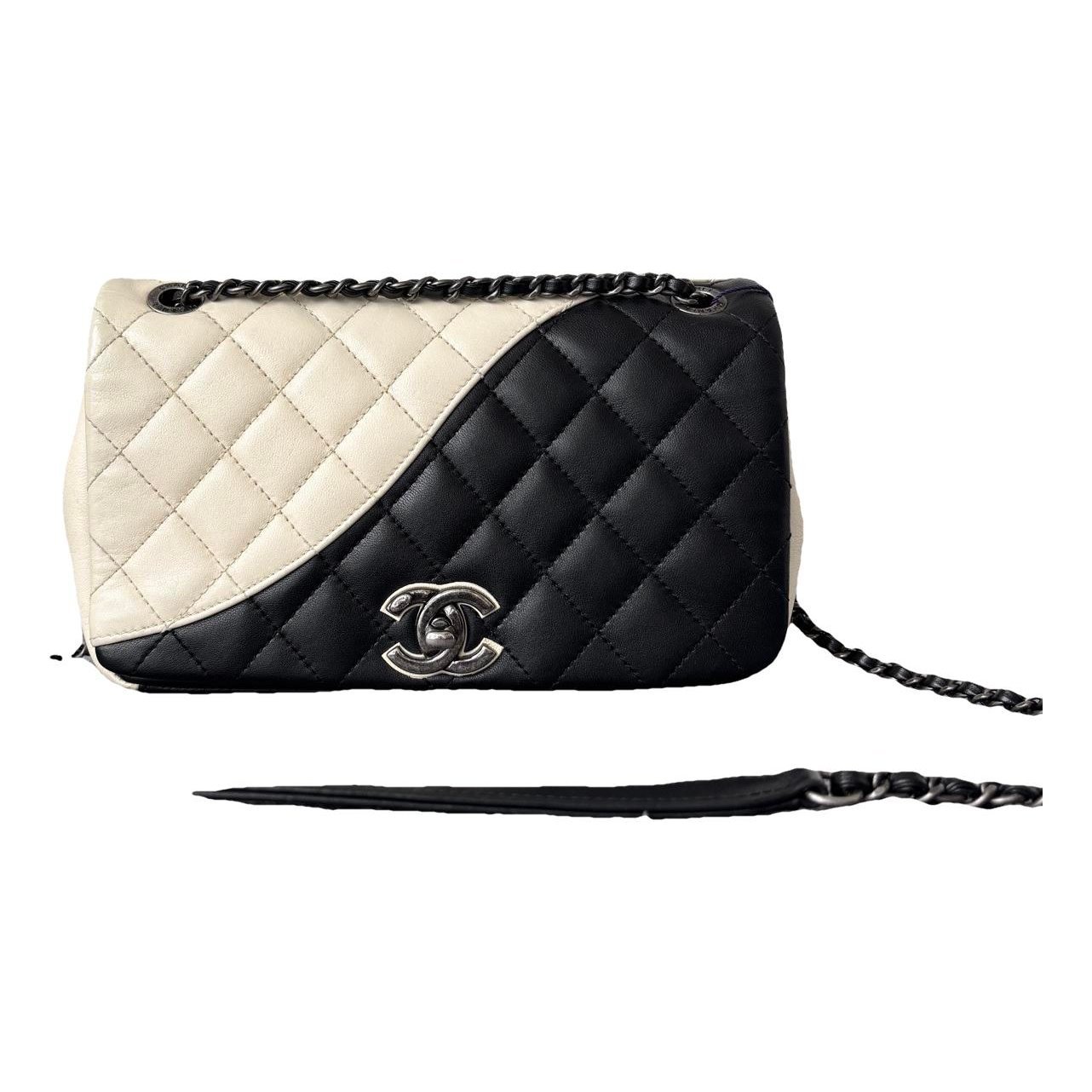 Timeless/Classique leather crossbody bag