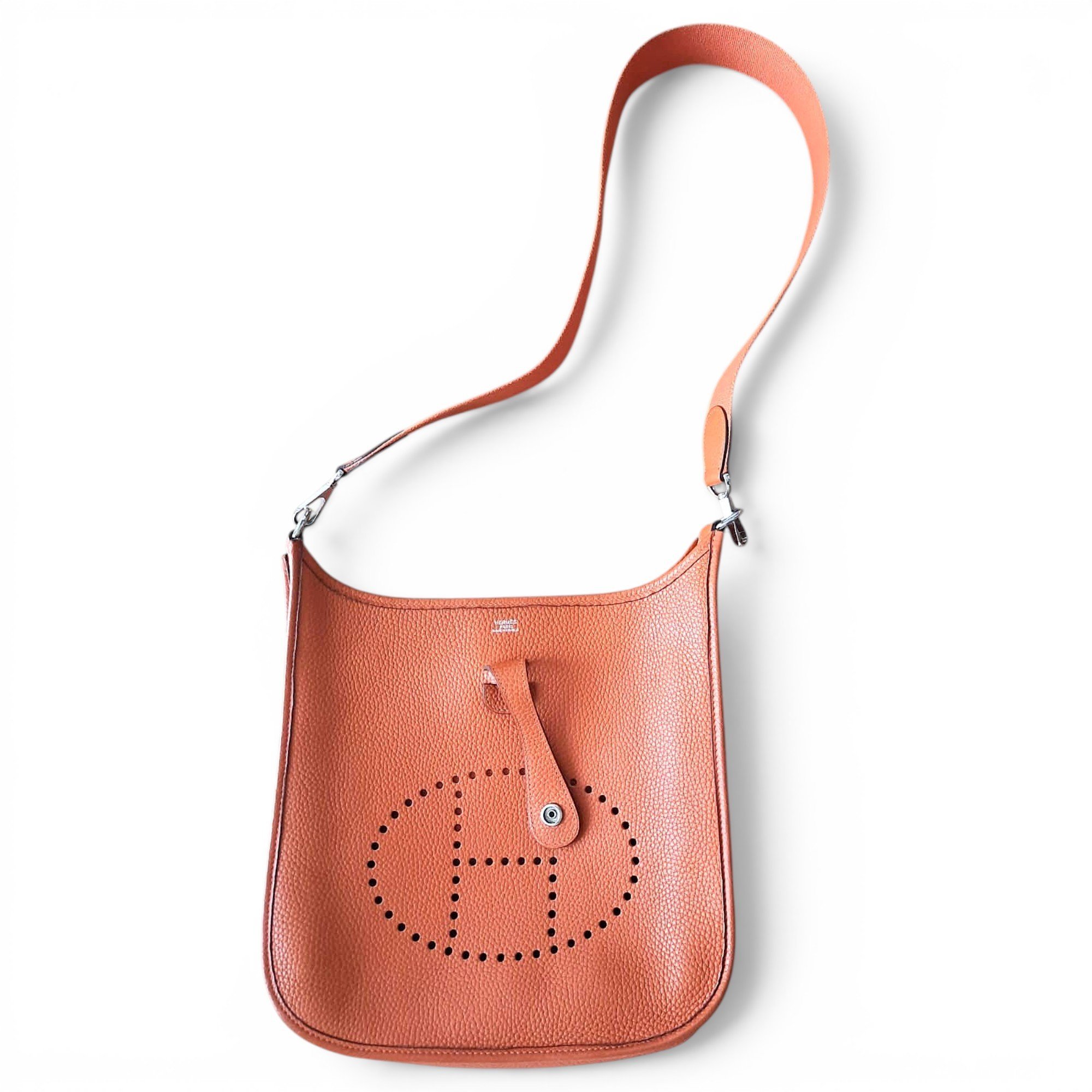 Evelyne leather handbag