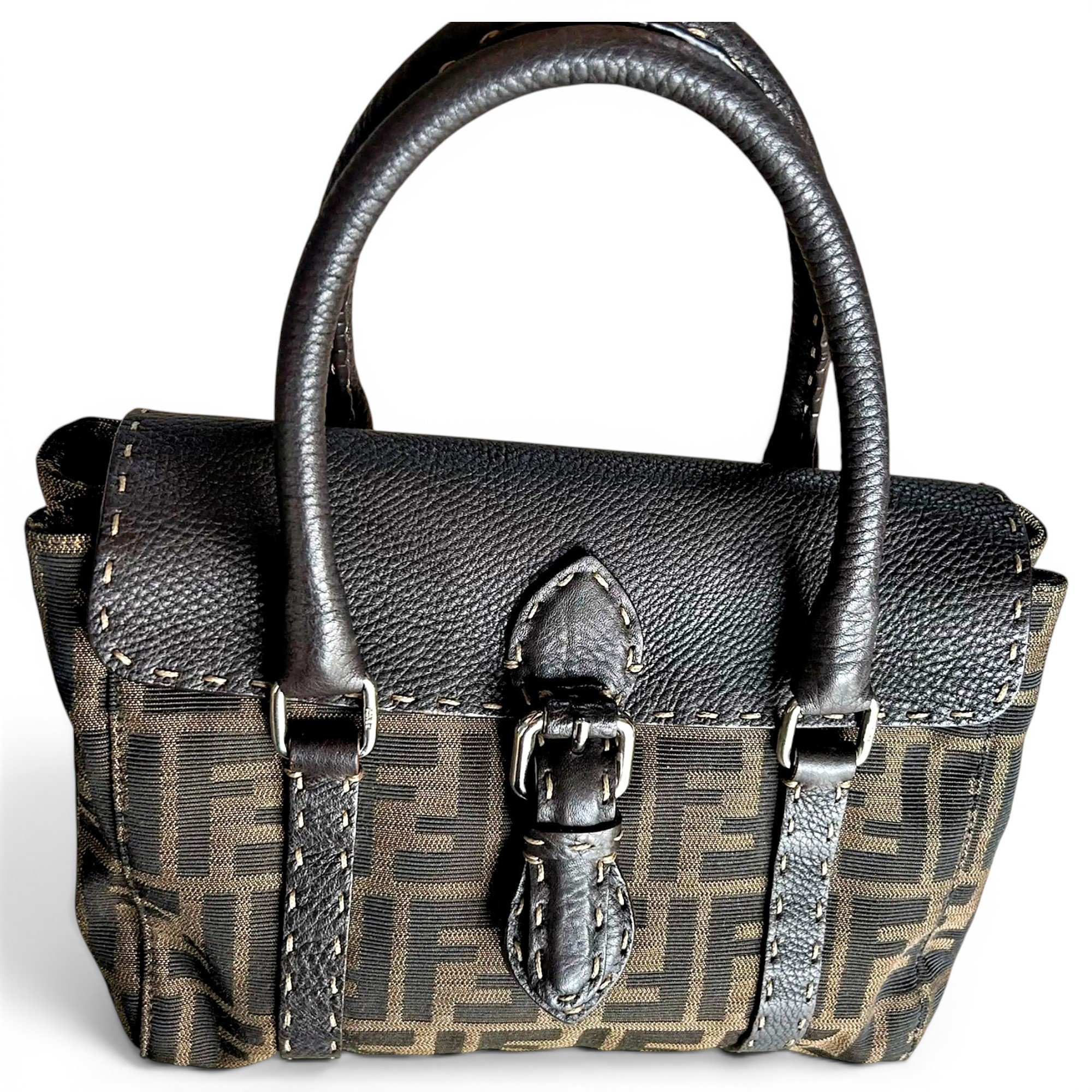 Cloth handbag