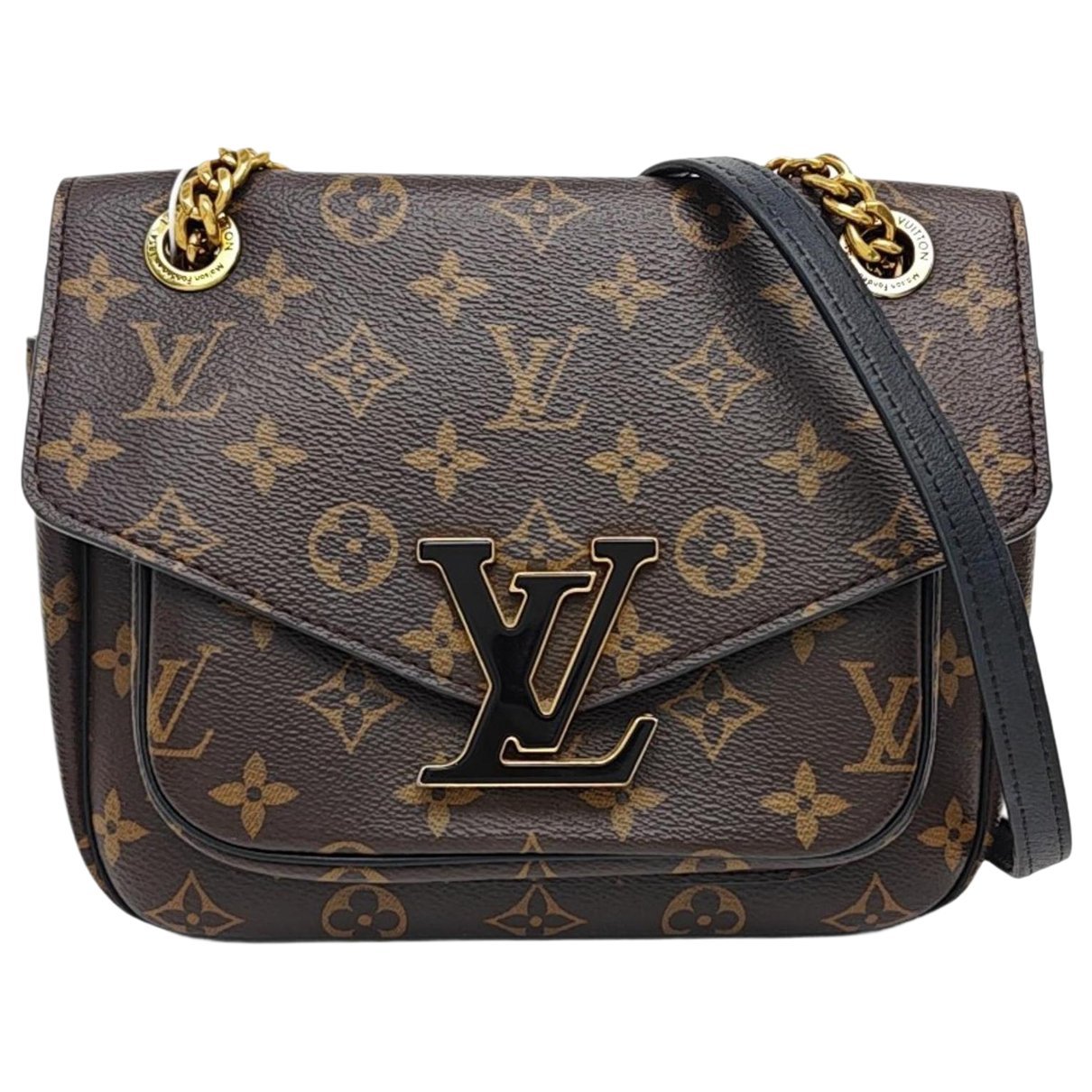 Passy leather crossbody bag