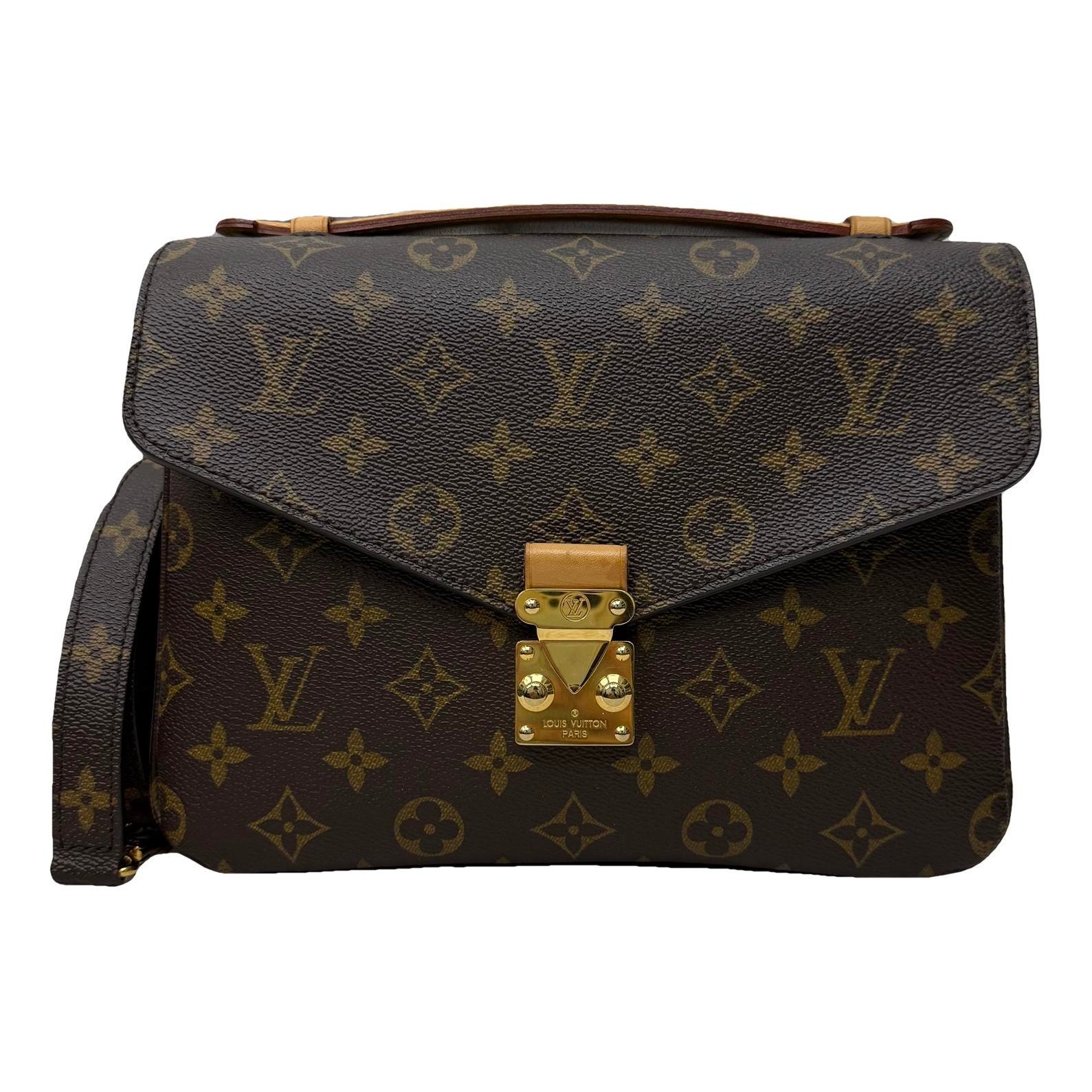 Metis leather handbag