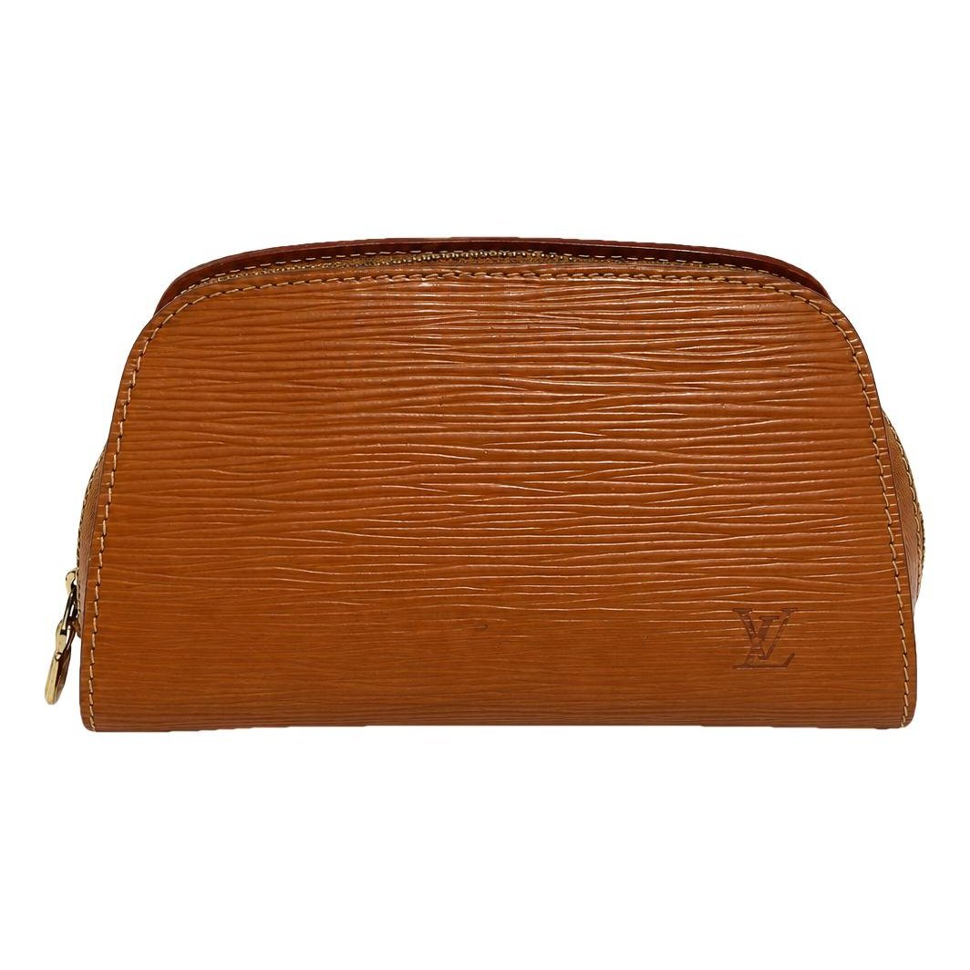 Leather clutch bag